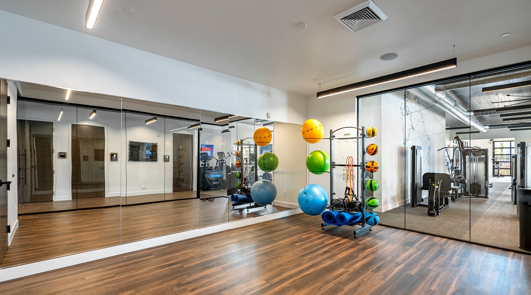 State-of-the-art-Amenities Open and well-lit fitness center